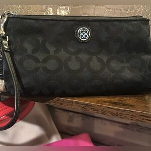 Coach Wristlet Pochette Clutch
